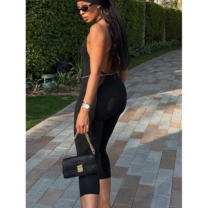 Dams Elegant och figursydd jumpsuit med hög krage Mirla-Eva Jonsson