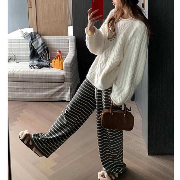 Dams Grovstickad Tröja med Avslappnad Passform och Generösa Ärmar Eva Jonsson-Eva Jonsson