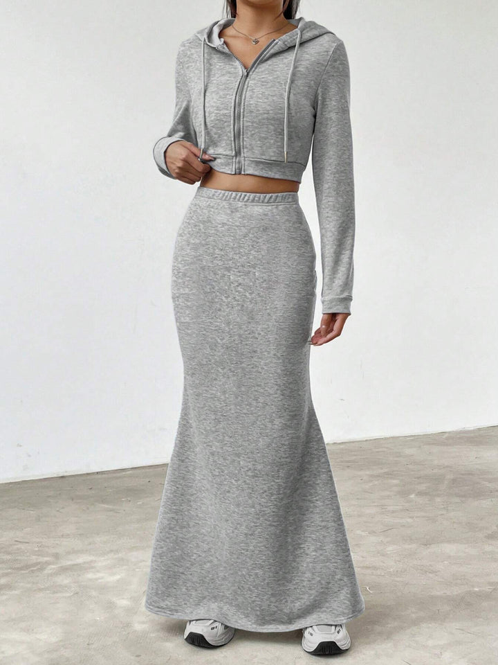 Dams Hoodie och Maxi-Kjol Set Mirla-Eva Jonsson