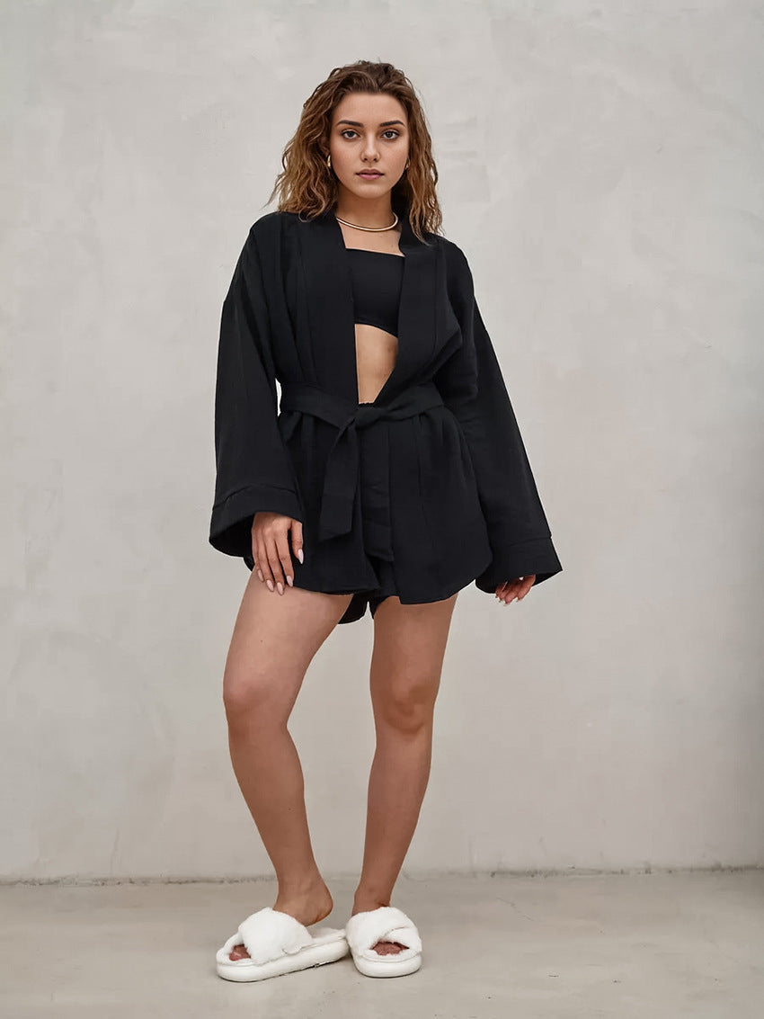 Dams Lätt loungset i lätt material med oversized krage Mirla-Eva Jonsson
