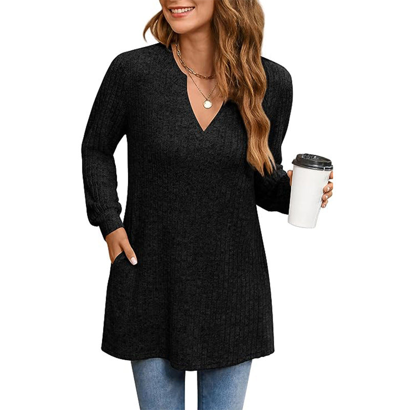 Dams Loose Knit Tunic med Sidofickor och V-Ringning Eva Jonsson-Eva Jonsson