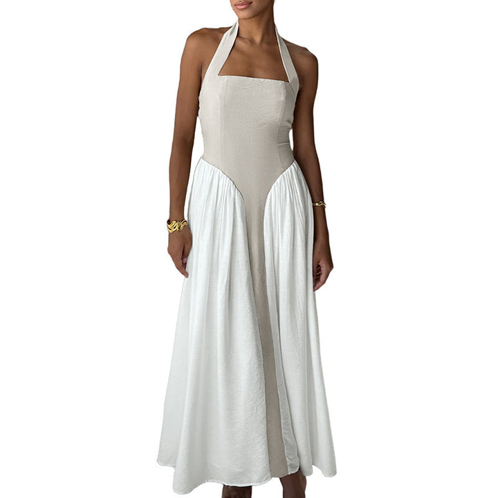 Dams Maxi-klänning med halterneck och elegant plissering Mirla-Eva Jonsson