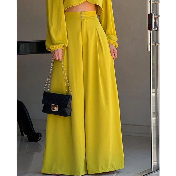 Dams Mode tvådelat set med elegant cropped topp och vida byxor Mirla-Eva Jonsson
