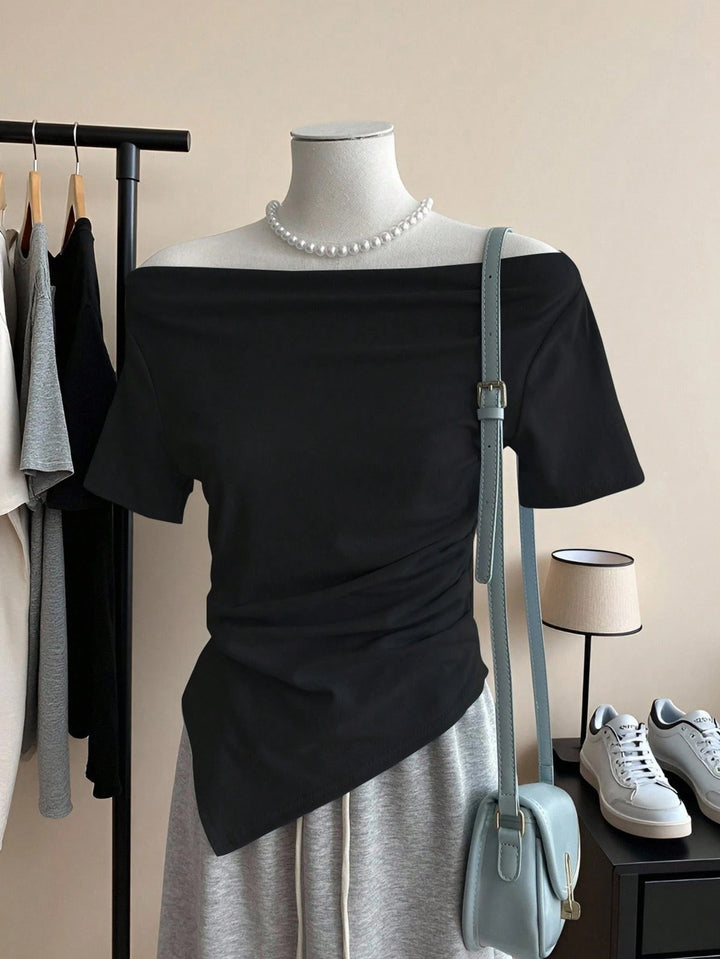 Dams Off-Shoulder T-shirt med rynkning Mirla-Eva Jonsson