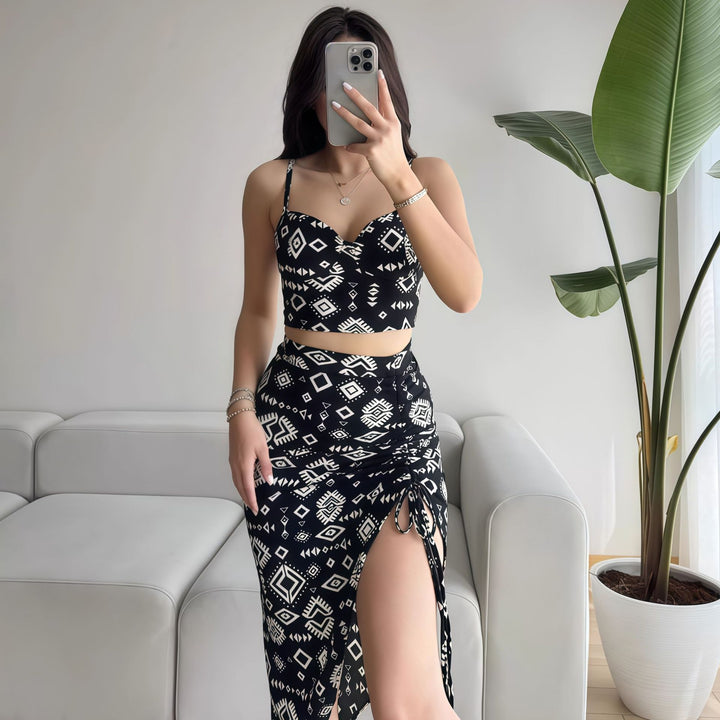 Dams SET bestående av Crop-Top och knälång kjol med rynkor Mirla-Eva Jonsson