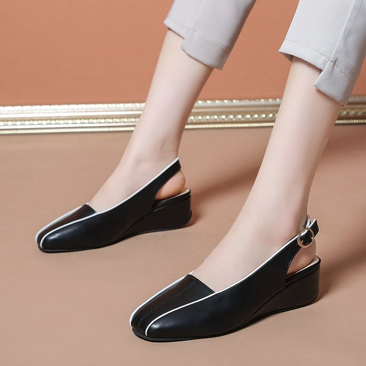 Dams Slingback-wedges med Elegant Rem och Modernt Design Mirla-Eva Jonsson