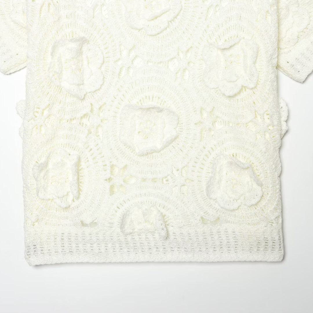 Dams Spets T-shirt med lyxig blommönster och dekorativa pärlor Mirla-Eva Jonsson