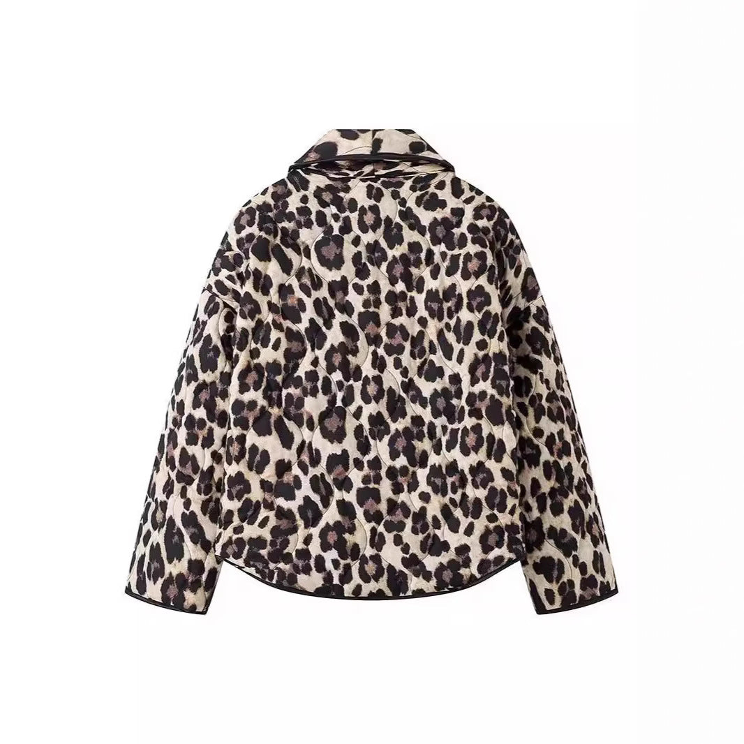 Dams Steppjacka i elegant leopardmönster Mirla-Eva Jonsson