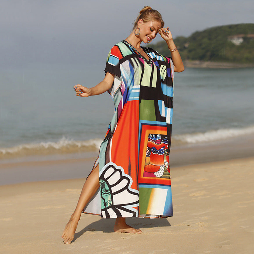 Dams Strandkaftan med färggorr grafisk design och eleganta accenter Mirla-Eva Jonsson