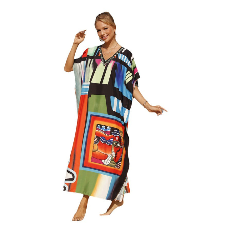 Dams Strandkaftan med färggorr grafisk design och eleganta accenter Mirla-Eva Jonsson