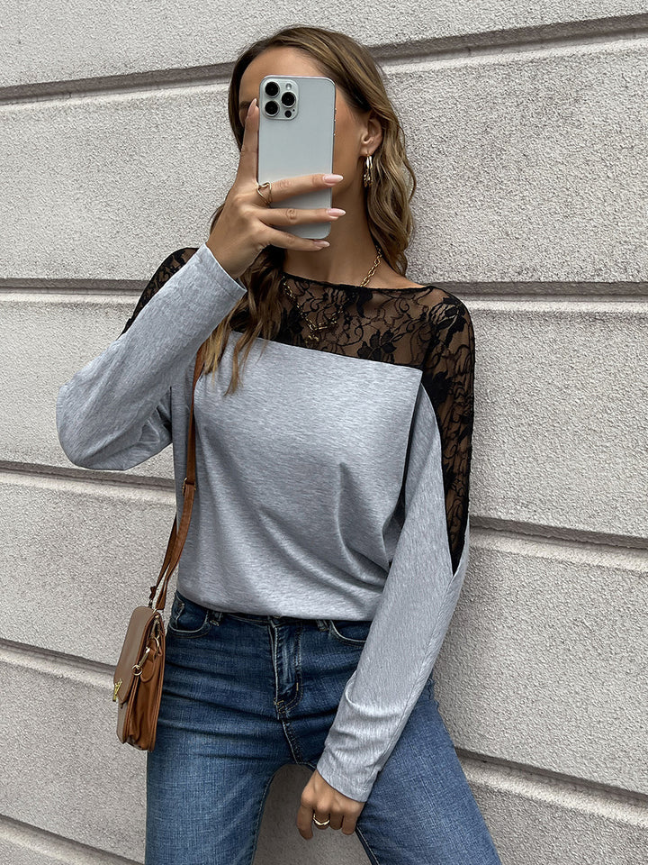 Dams T-shirt med spets och moderiktig skärning Eva Jonsson-Eva Jonsson