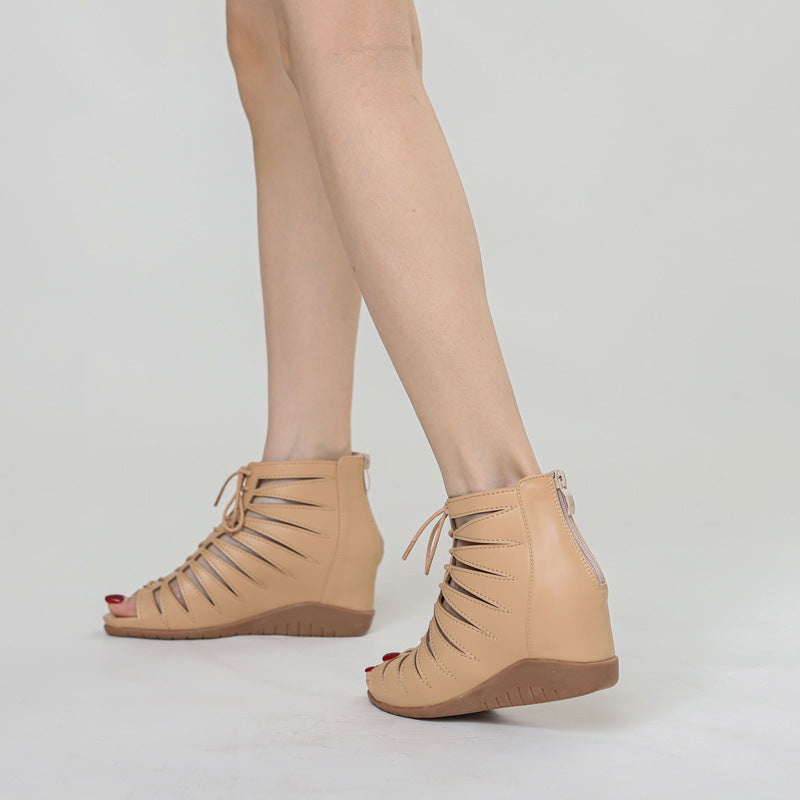 Dams Wedge-sandaler med innovativt snörningssystem och andningsbara insatser Mirla-Eva Jonsson