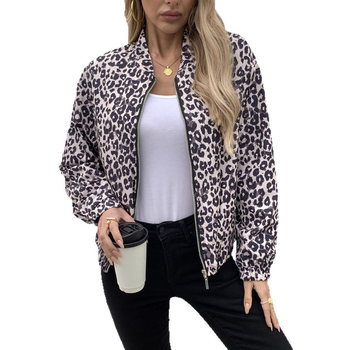 Dams bomberjacka med leopardmönster och elastiska manschetter Eva Jonsson-Eva Jonsson