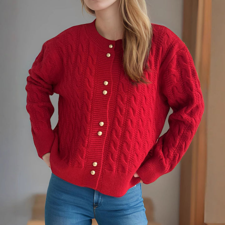 Dams cardigan med elegant flätmönster och dekorativa knappar Eva Jonsson-Eva Jonsson
