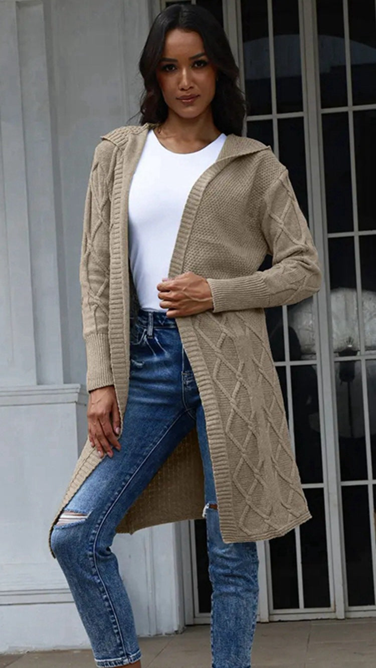 Dams cardigan med huva och dekorativ flätedesign Eva Jonsson-Eva Jonsson