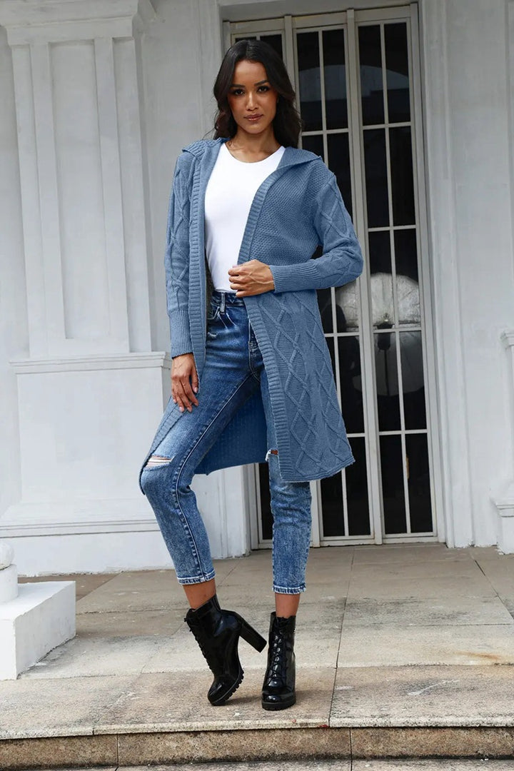 Dams cardigan med huva och dekorativ flätedesign Eva Jonsson-Eva Jonsson