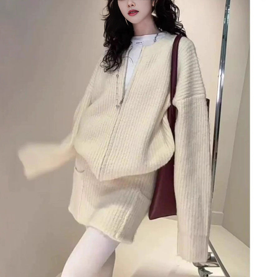 Dams cardigan med oversized passform och dekorativa texturmönster Mirla-Eva Jonsson