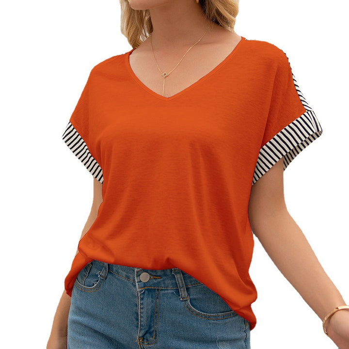 Dams casual V-hals T-shirt med randiga ärmar och lös passform Eva Jonsson-Eva Jonsson