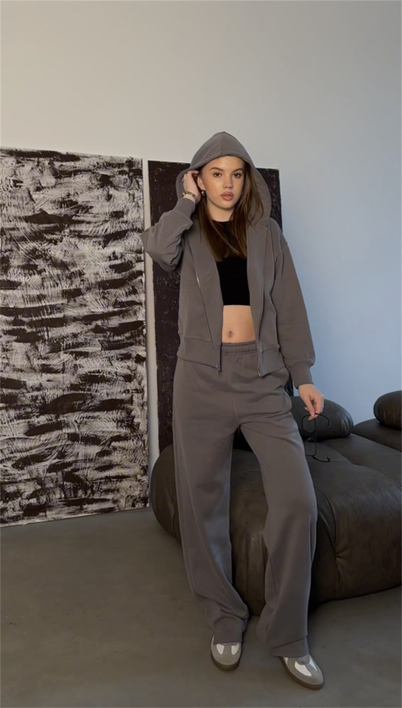Dams casual fleece sport suit with zipper and elastic waistband Mirla-Eva Jonsson