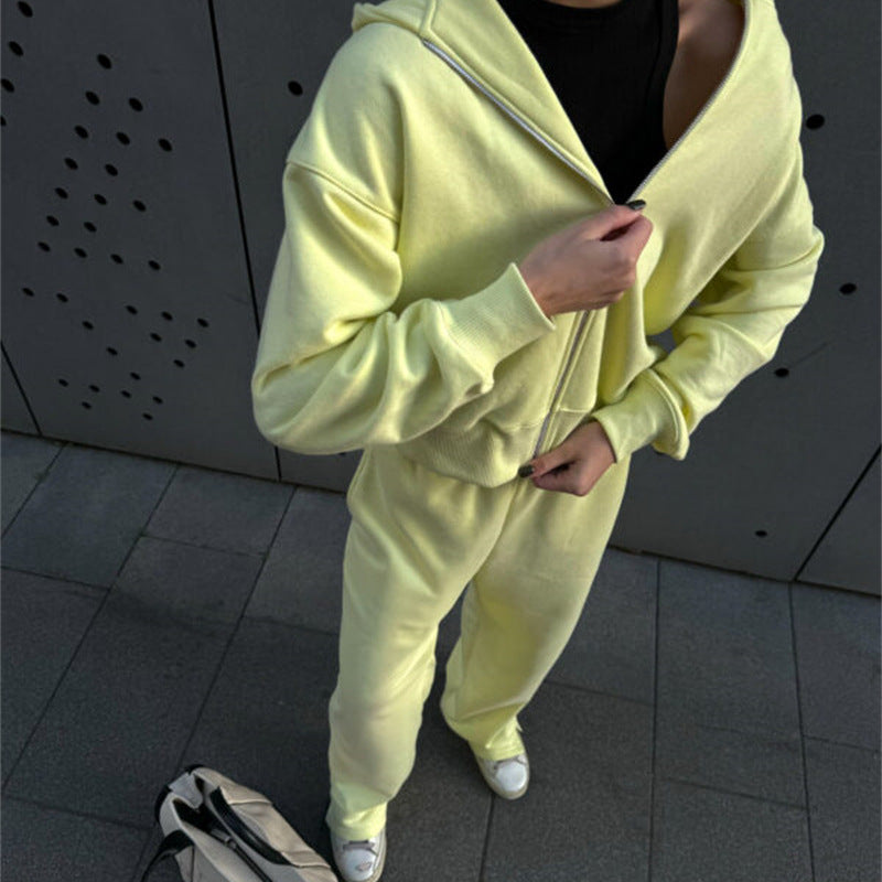 Dams casual fleece sport suit with zipper and elastic waistband Mirla-Eva Jonsson