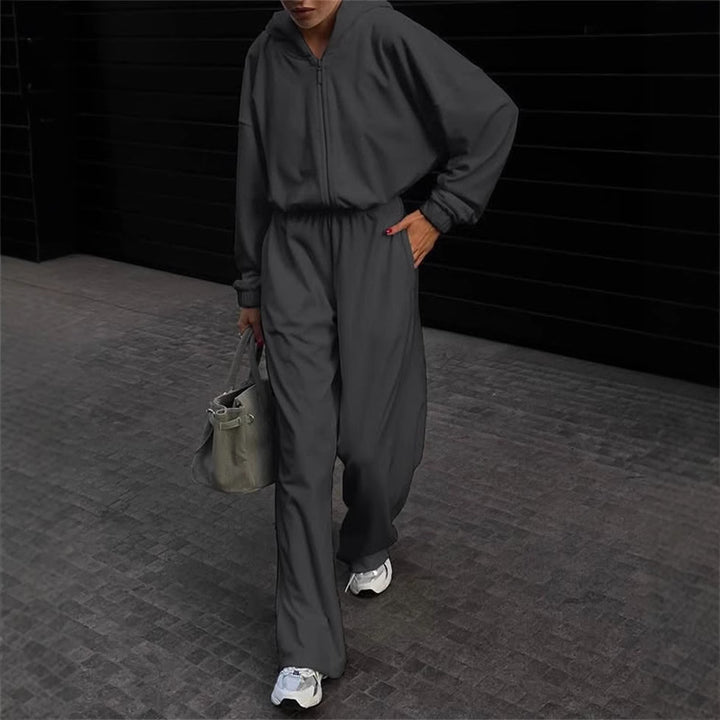 Dams casual jumpsuit med huva och lös passform Mirla-Eva Jonsson