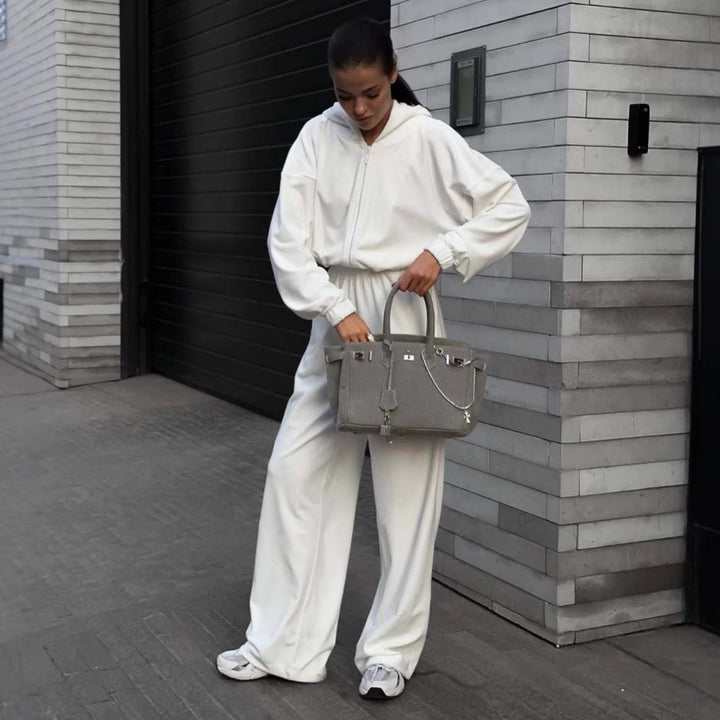 Dams casual jumpsuit med huva och lös passform Mirla-Eva Jonsson