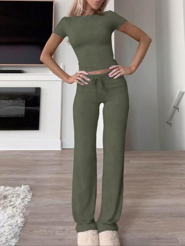 Dams casual lounge-set med figursydd topp och bekväm byxa Eva Jonsson-Eva Jonsson