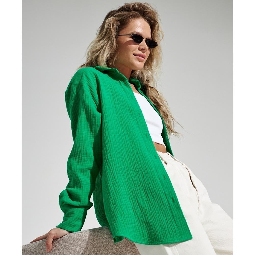 Dams casual och charmig oversize skjortblus Mirla-Eva Jonsson