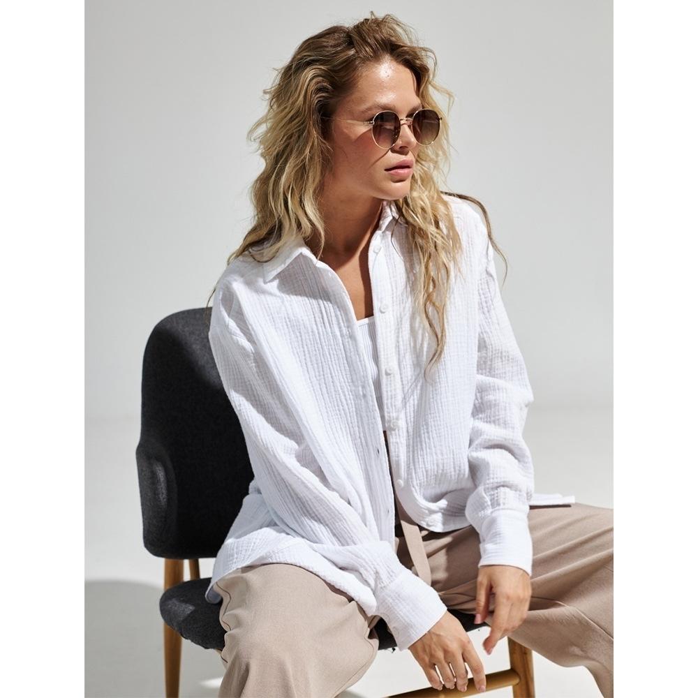 Dams casual och charmig oversize skjortblus Mirla-Eva Jonsson