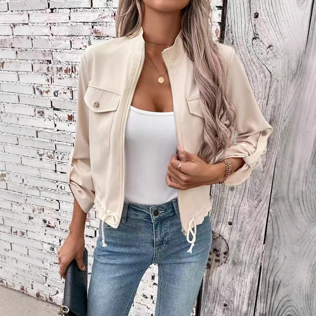 Dams casual utility-jacka med högkvalitativa detaljer och justerbar fåll Eva Jonsson-Eva Jonsson