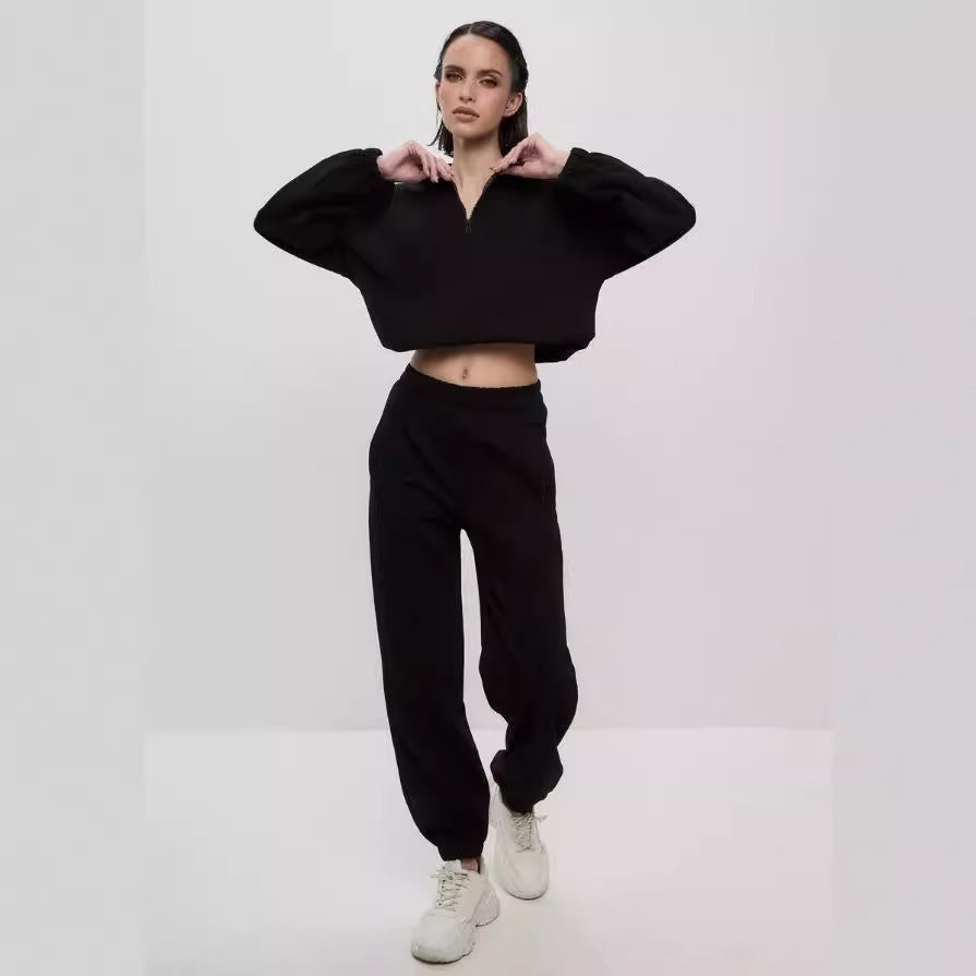 Dams cropped Zip-tröja och joggingbyxor Set Mirla-Eva Jonsson