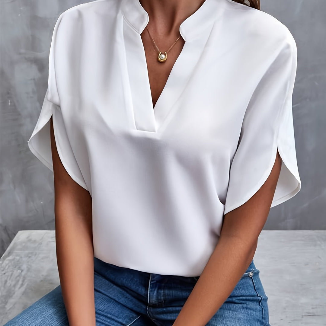 Dams elegant blus med halvlånga ärmar och modern ståkrage Mirla-Eva Jonsson