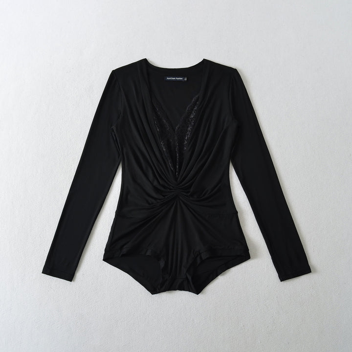 Dams elegant bodysuit med djup V-ringning och snygg drapering Mirla-Eva Jonsson