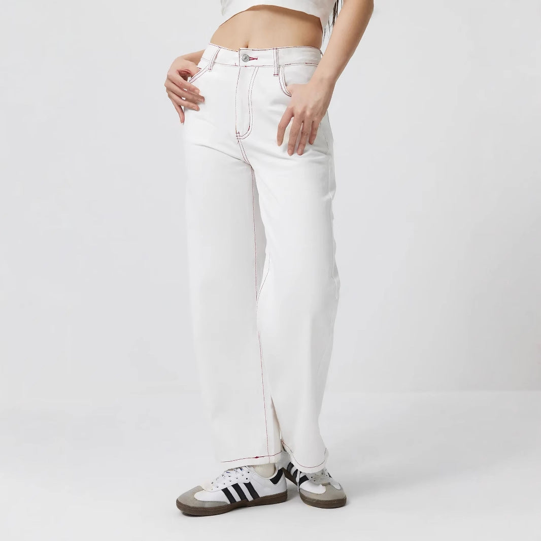 Dams eleganta jeans med fruktig broderi Mirla-Eva Jonsson