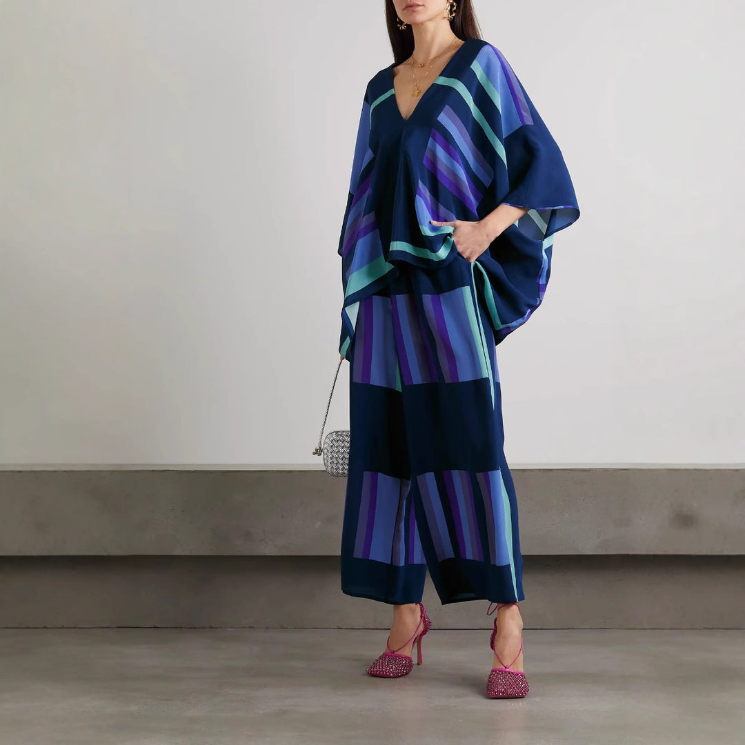 Dams fritidsset med elegant snitt och moderna ränder Mirla-Eva Jonsson