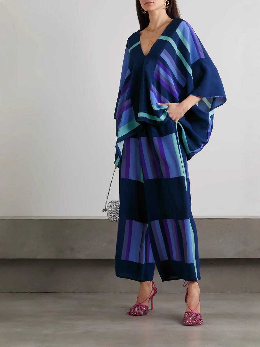 Dams fritidsset med elegant snitt och moderna ränder Mirla-Eva Jonsson