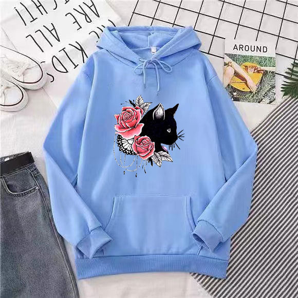 Dams hoodie med blommig kattdesign Mirla-Eva Jonsson