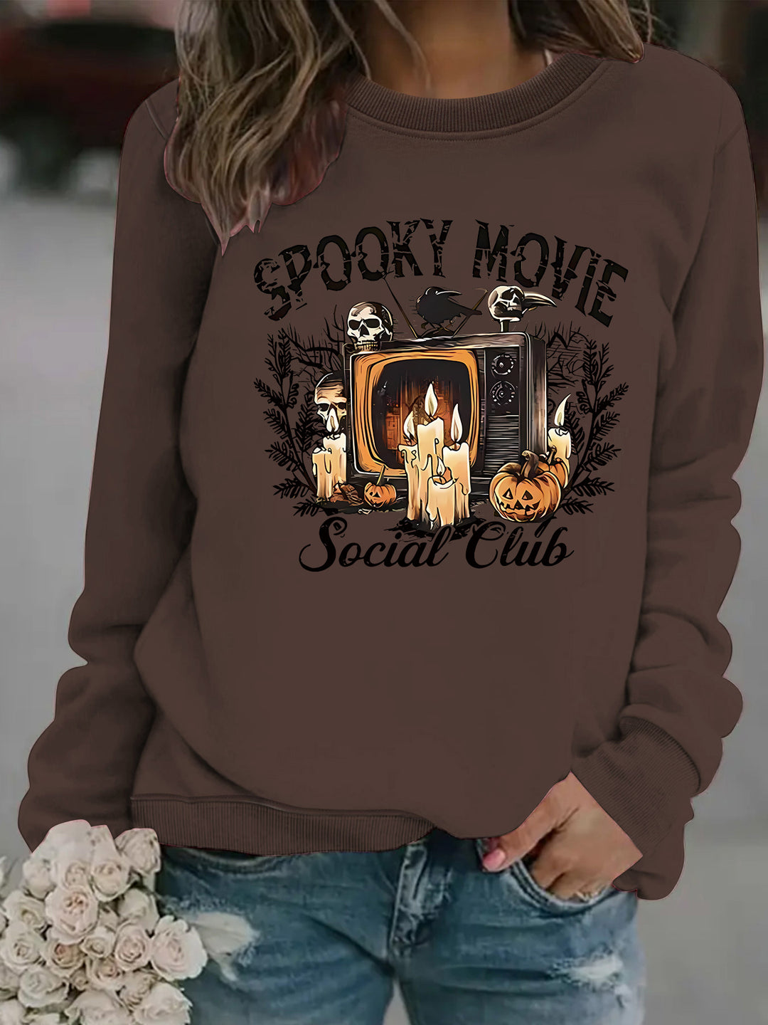 Dams hoodie med läskigt filmmotiv och avslappnad passform Mirla-Eva Jonsson