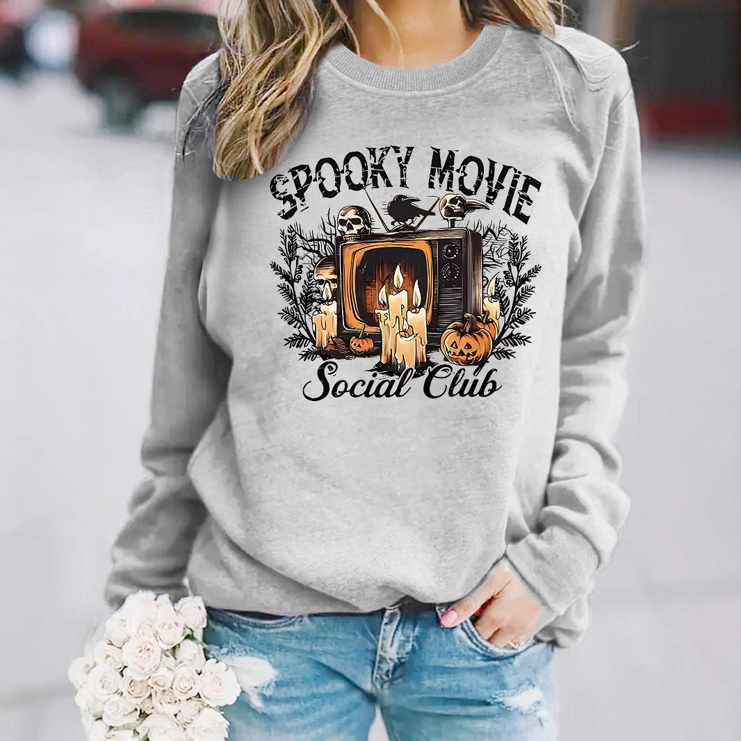 Dams hoodie med läskigt filmmotiv och avslappnad passform Mirla-Eva Jonsson