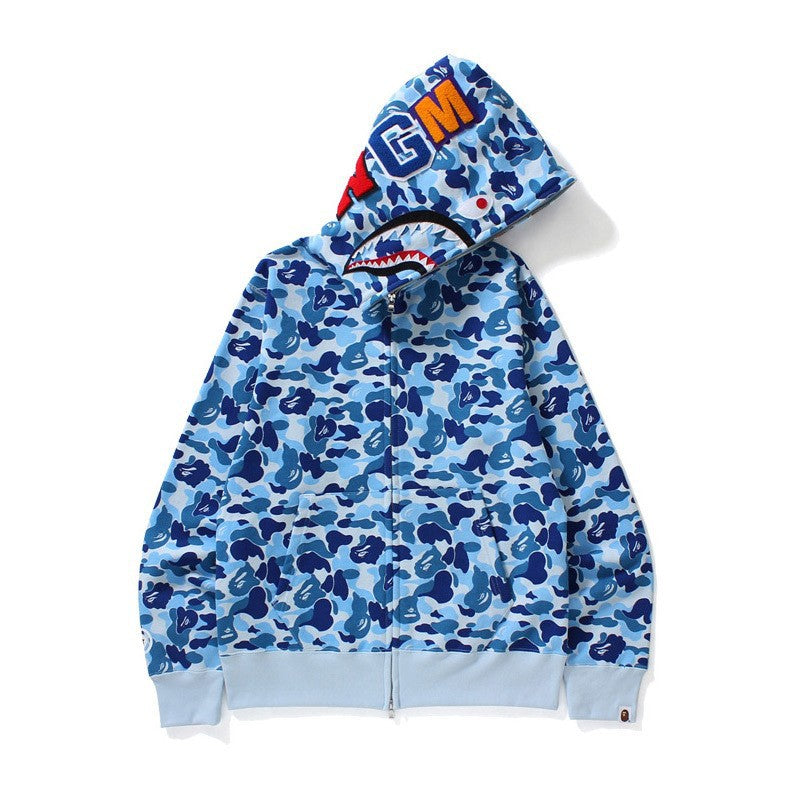 Dams hoodiejacka med modern kamouflage-design och högkvalitativ bomullsblandning Mirla-Eva Jonsson