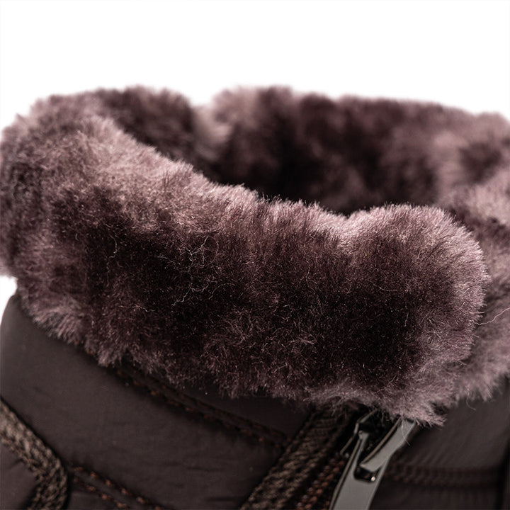 Dams isolerade vinterstövlar med halkfri sula och praktisk dragkedja Eva Jonsson-Eva Jonsson