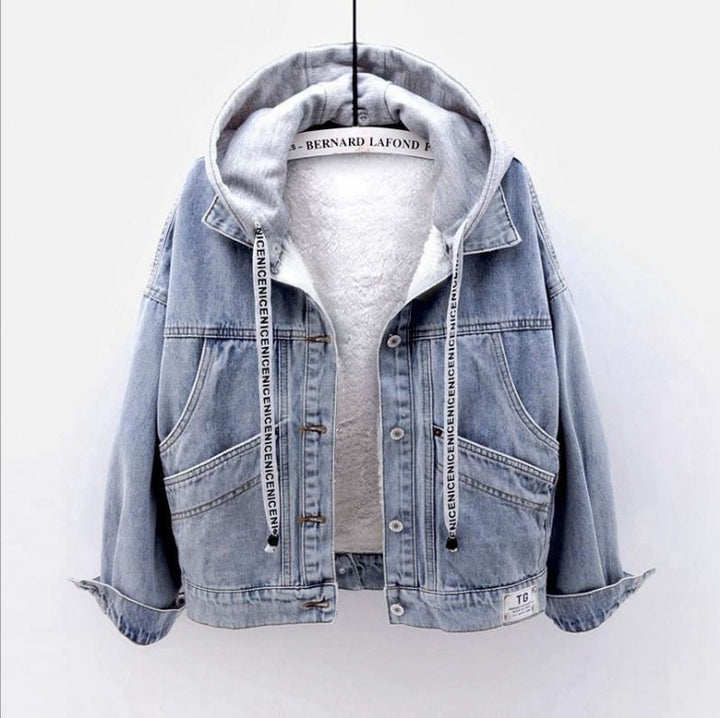 Dams jeansjacka med integrerad hoodie Mirla-Eva Jonsson