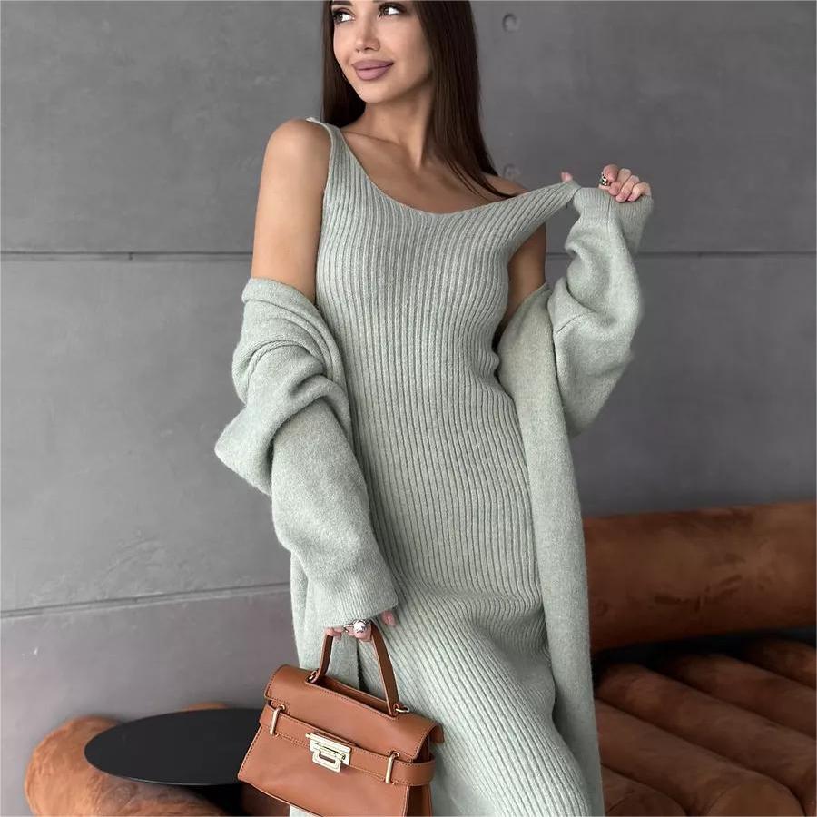 Dams knit dress with deep V-neck and long cut Eva Jonsson-Eva Jonsson