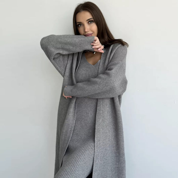 Dams knit dress with deep V-neck and long cut Eva Jonsson-Eva Jonsson