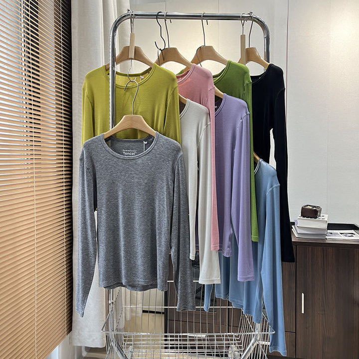 Dams långärmad skjorta gjord av mjuk jersey med ergonomisk skärning Mirla-Eva Jonsson