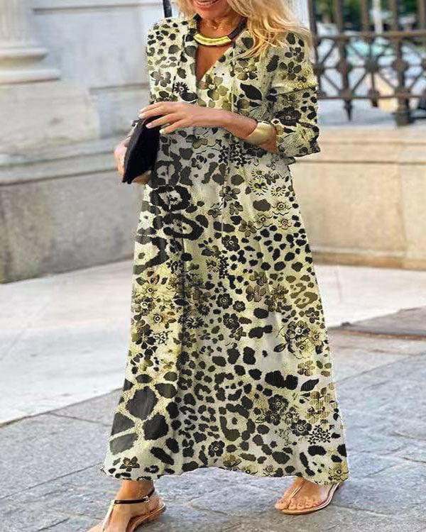 Dams maxiklänning med trendigt leopardmönster och elegant omslagsdesign Mirla-Eva Jonsson