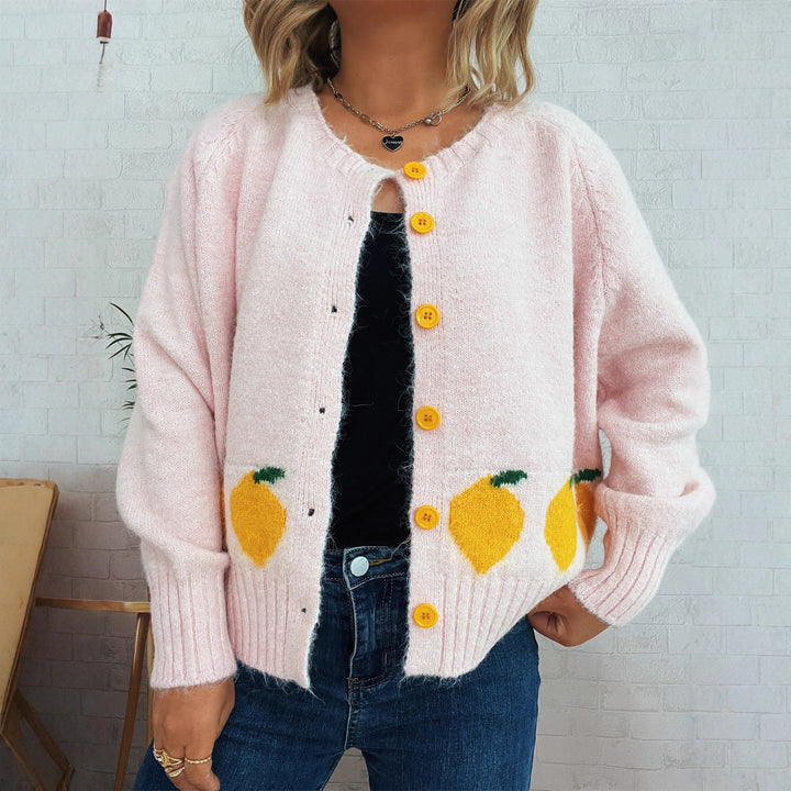 Dams mysig kofta med citronmotiv och färgglada knappar Mirla-Eva Jonsson