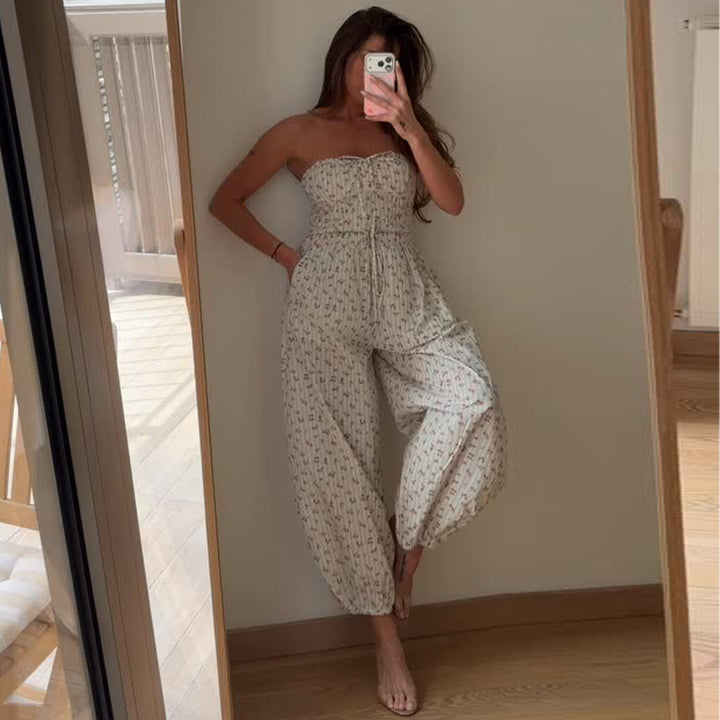 Dams overall med lekfullt blommönster och elastisk midje dragsko Mirla-Eva Jonsson
