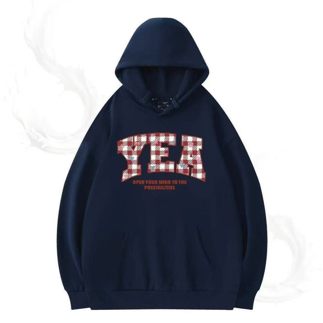 Dams oversized huva sweatshirt med kreativ skrivning Mirla-Eva Jonsson
