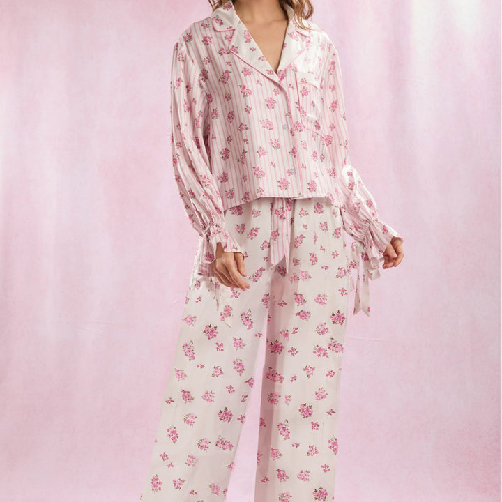 Dams pyjamas-set med blommönster och elegant snitt Eva Jonsson-Eva Jonsson